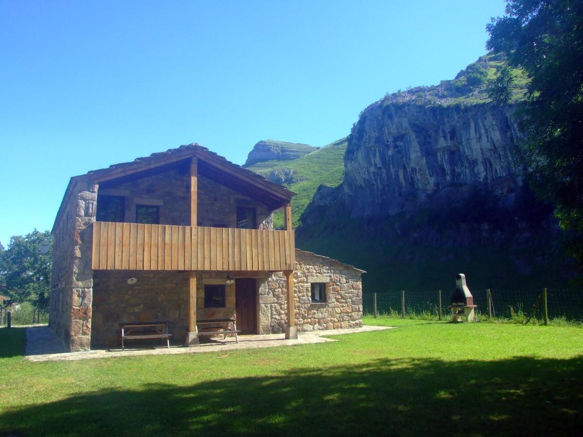 Las Hayucas San Roque de Riomiera Exterior photo